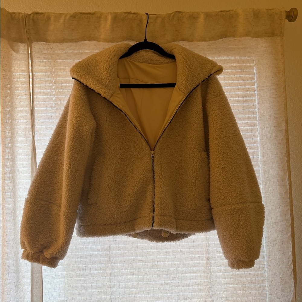 Lululemon Cream Fleece Jacket